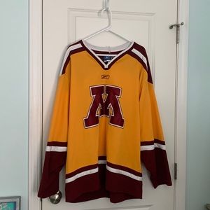 2xl Mens Golden gopher hockey jersey